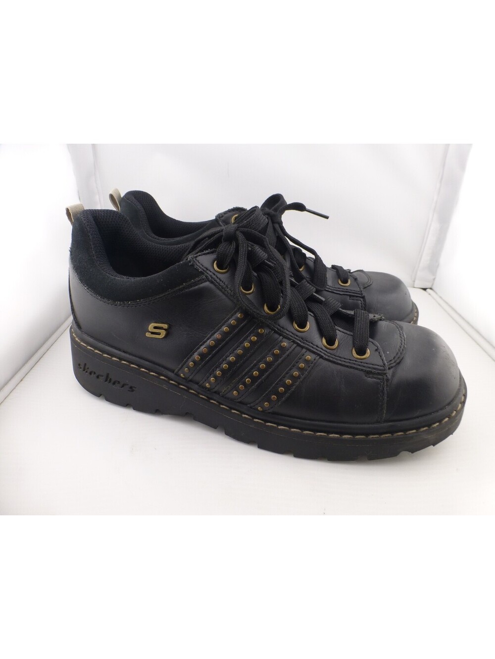 Skechers Women's Black Leather Platform Lace-Up Shoes Studded Size 8.5 US M14